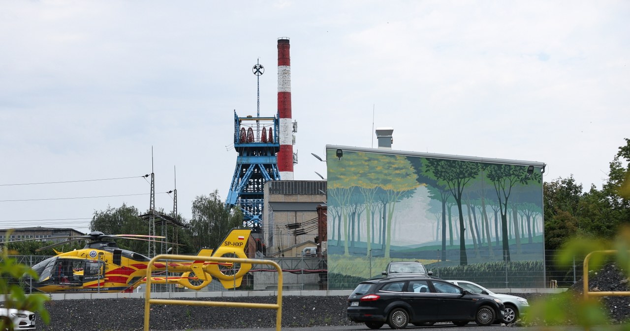 Wstrząs w kopalni Rydułtowy. Zlokalizowano jednego z poszukiwanych górników