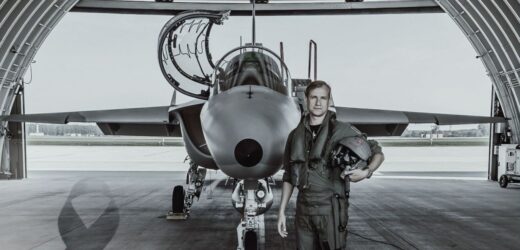 Nie żyje pilot Bielika, który rozbił się w Gdyni