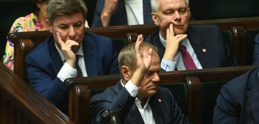 Tusk po głosowaniu: Giertych i Sługocki zostaną zawieszeni i pozbawieni funkcji