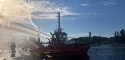 Duży pożar na terenie Portu Gdańsk. Trwa dogaszanie