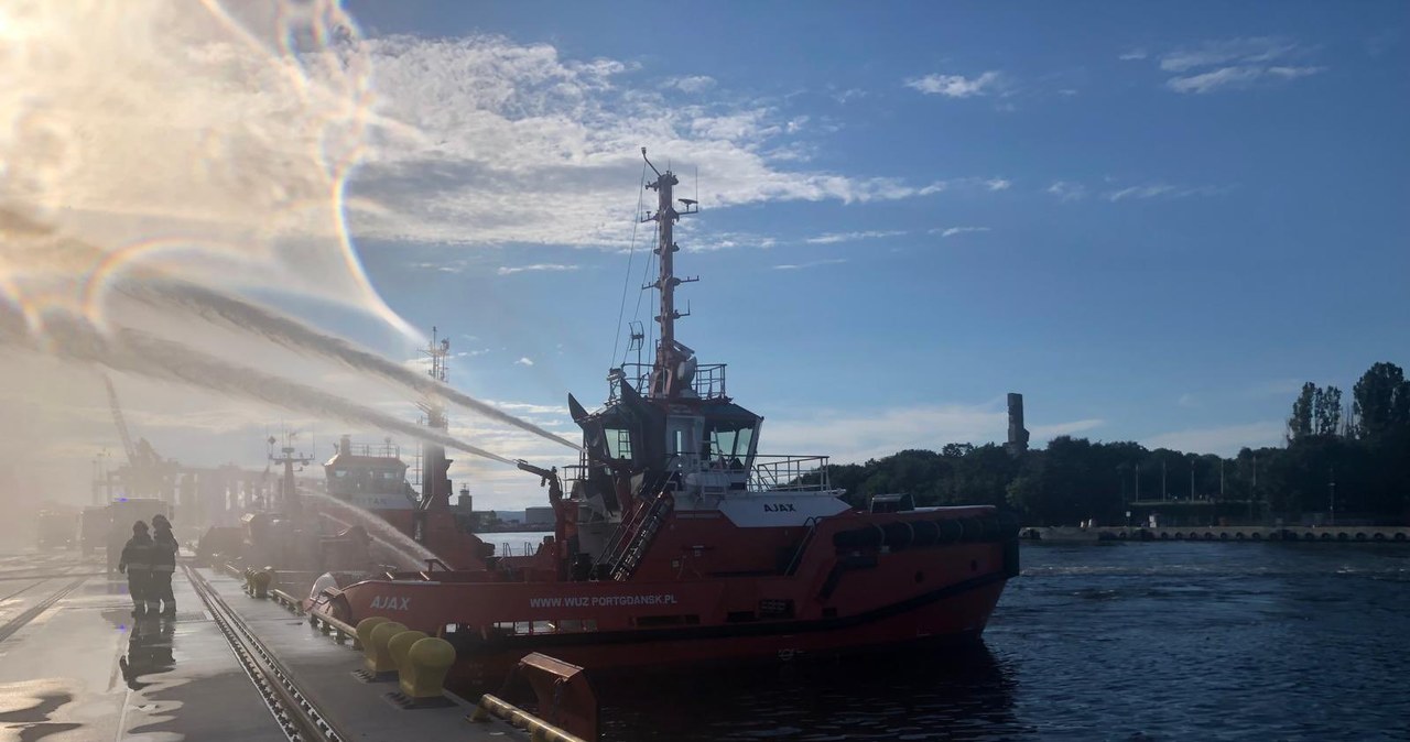 Duży pożar na terenie Portu Gdańsk. Trwa dogaszanie