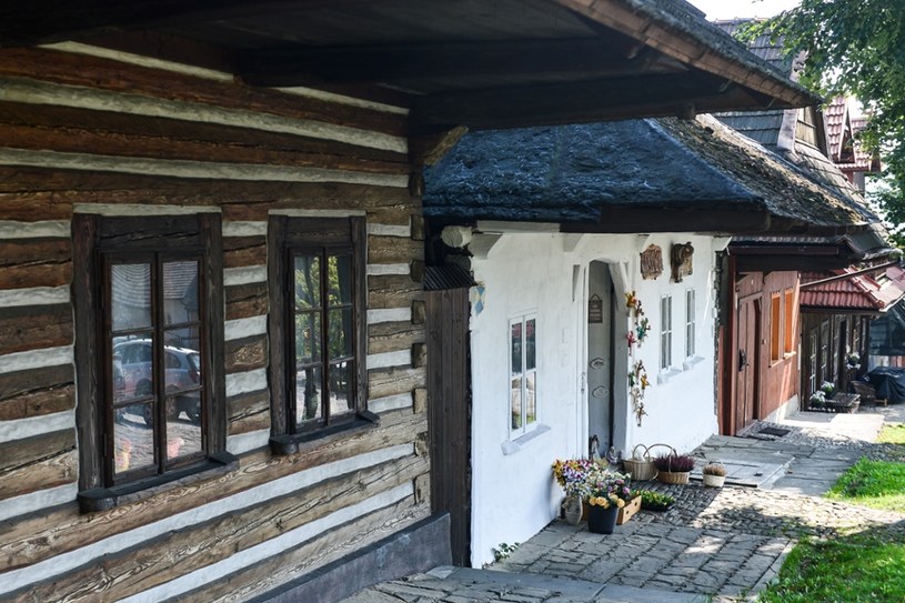 Wybrano najpiękniejszą wieś w Polsce. Jej rynek to żywy skansen