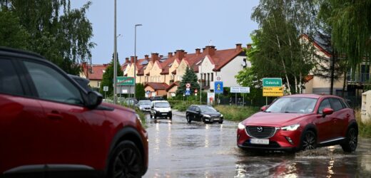 Alert RCB. Ostrzeżenie III stopnia przed burzami
