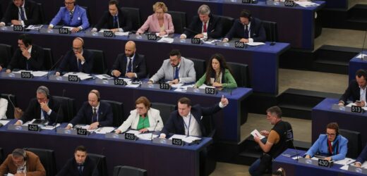 PE z silnym wsparciem dla Ukrainy. Apel o „co najmniej 0,25 proc. PKB na pomoc”