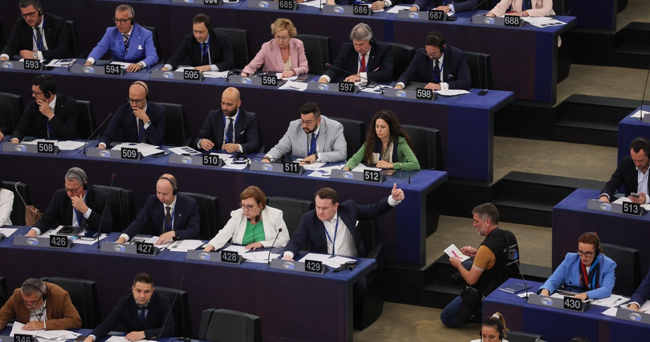PE z silnym wsparciem dla Ukrainy. Apel o „co najmniej 0,25 proc. PKB na pomoc”