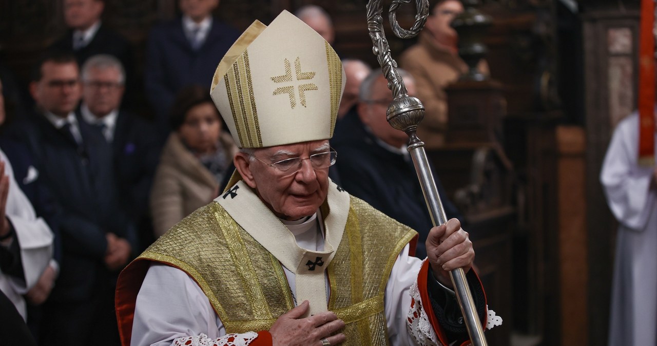 Rezygnacja abp. Jędraszewskiego przyjęta. Na razie jednak zostaje na urzędzie