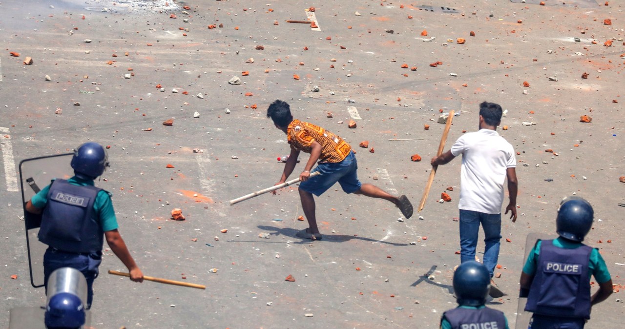 Wielkie protesty w Bangladeszu. Nie żyje kilkadziesiąt osób