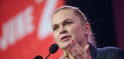 Nowacka: Od 1 września 2025 r. tylko jedna lekcja religii w szkołach