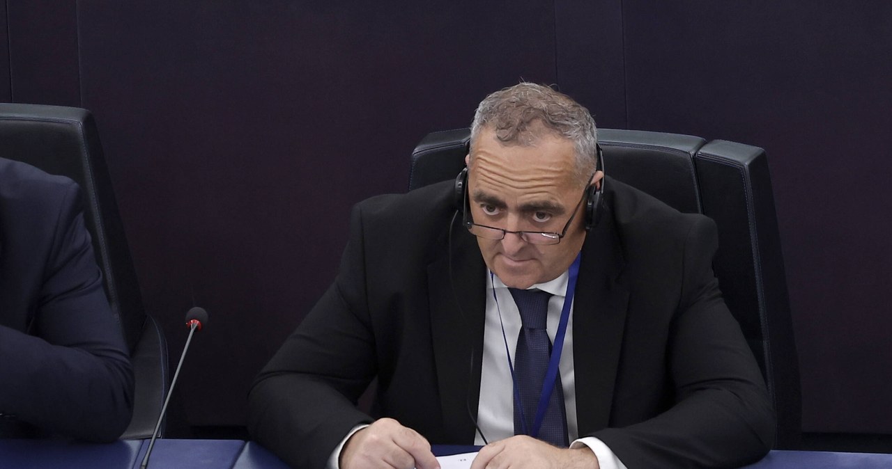Nowy europoseł wrócił do więzienia po zaprzysiężeniu w Brukseli