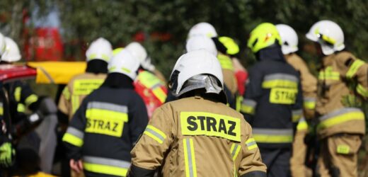 Tragiczna śmierć w pożarze. Przyczepa kempingowa cała w płomieniach