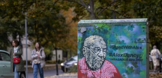 Izraelskie wojsko: Alex Dancyg nie żyje