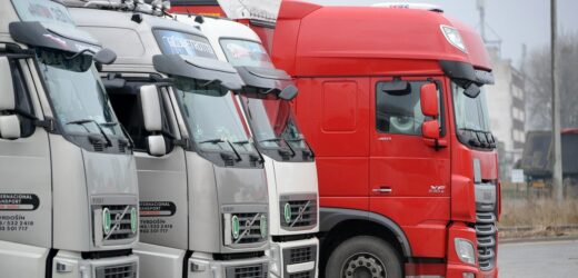 Przewoźnicy nie mogą dostać nowych zezwoleń. „To duży problem”