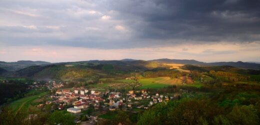 To najmniejsze miasto na Dolnym Śląsku. Jest tam jak w bajce
