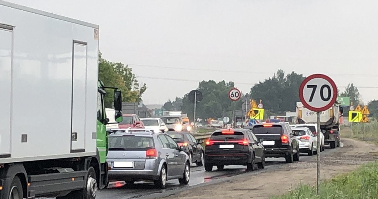 Korki na wjeździe do Warszawy. Ruszył kolejny etap remontu