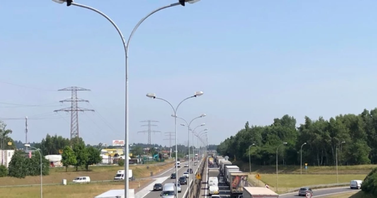 Gdynia: Duże korki na Estakadzie Kwiatkowskiego i obwodnicy Trójmiasta