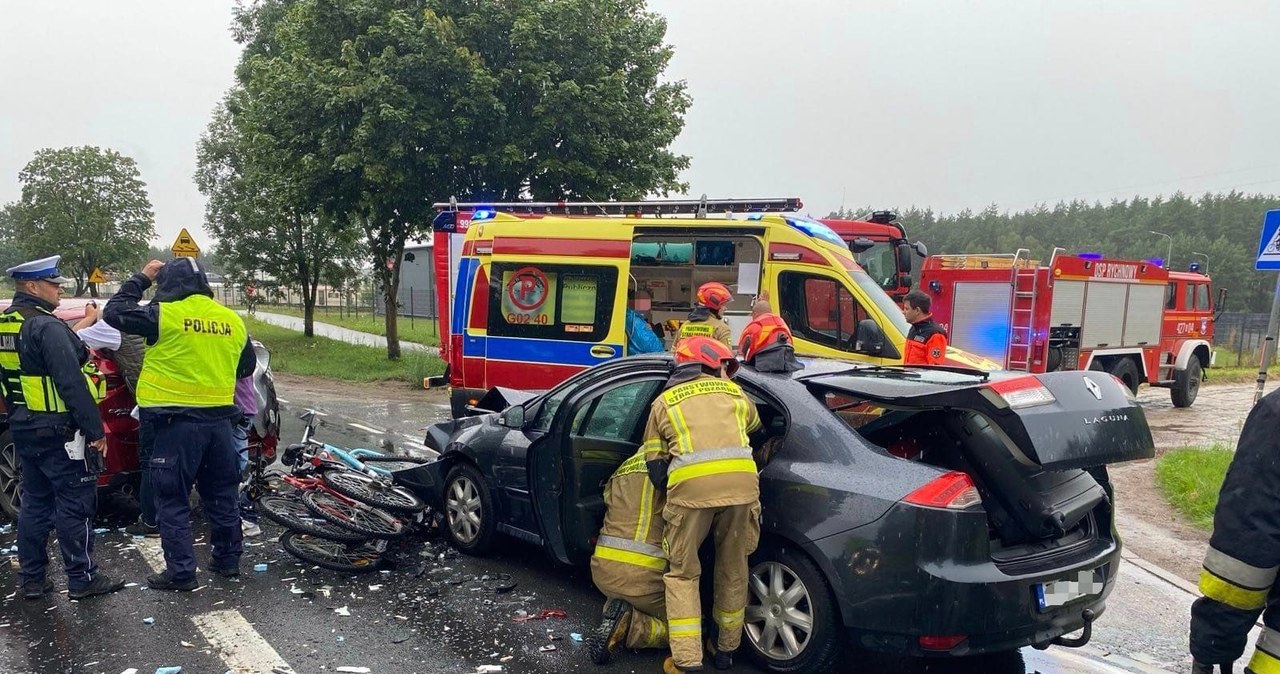 Pomorskie: Wypadek czterech aut. 4 osoby ranne, w tym dziecko