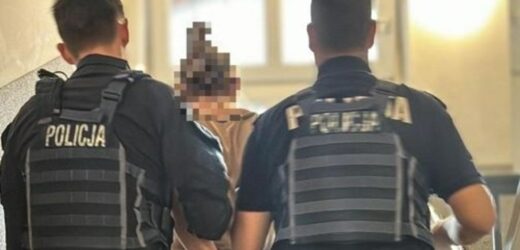 Trzylatek wypadł z okna. Matka była pijana