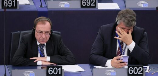 Jest możliwy termin rozpatrzenia wniosków o uchylenie immunitetów Wąsikowi i Kamińskiemu
