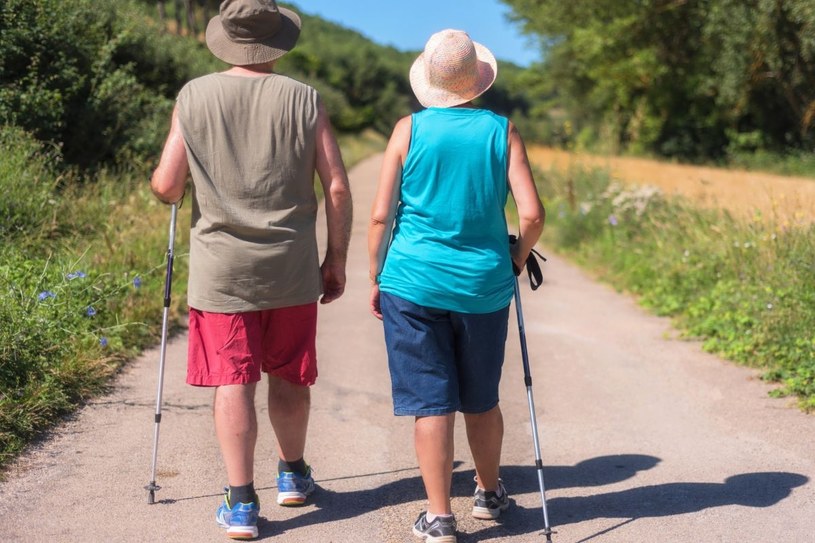 Ile kroków dziennie powinny robić osoby 60 plus? Konkretna liczba