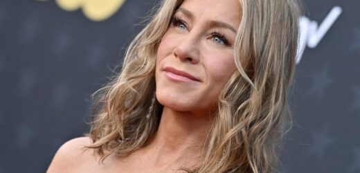 Jennifer Aniston wyznacza trendy. Założyła najmodniejsze buty sezonu