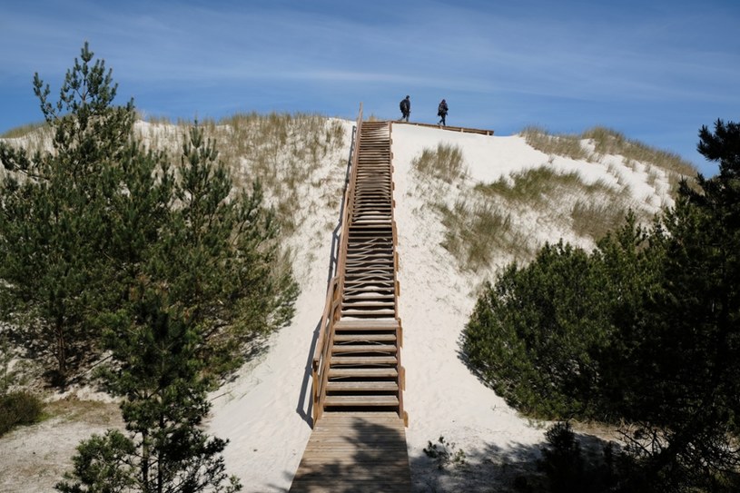 Mało znany zakątek nad polskim morzem. Widok jak z bajki i niewielu turystów