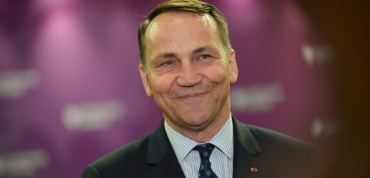 ​Sikorski: Otworzymy granice, gdy Poczobut wyjdzie na wolność