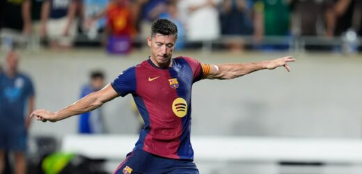 Dwa gole Lewandowskiego w towarzyskim meczu z Milanem