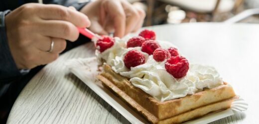 Już nie gofry ze śmietaną. Nad Bałtykiem królują nowe słodycze