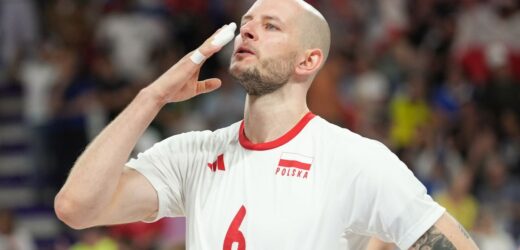 Wzruszenie Bartosza Kurka: Nigdy o tym nie marzyłem. Nie będę płakał w telewizji na żywo