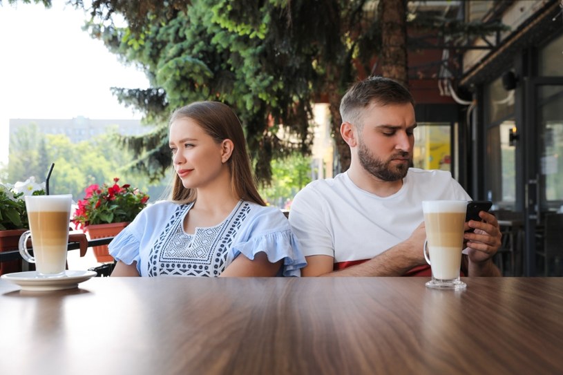 Czy to związek jedynie z przyzwyczajenia? Oznaki, że nic was już nie łączy