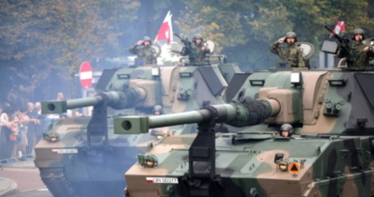 Zamknięte dwa mosty i Wisłostrada. Stolica przygotowuje się do defilady