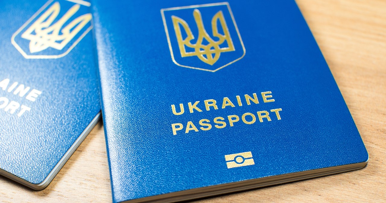 Ukrainka chciała wyjechać z Polski z paszportem pełnym fałszywych stempli