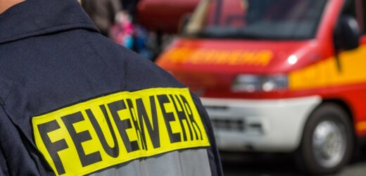 Sześć osób rannych po wypadnięciu z balkonu w Hamburgu