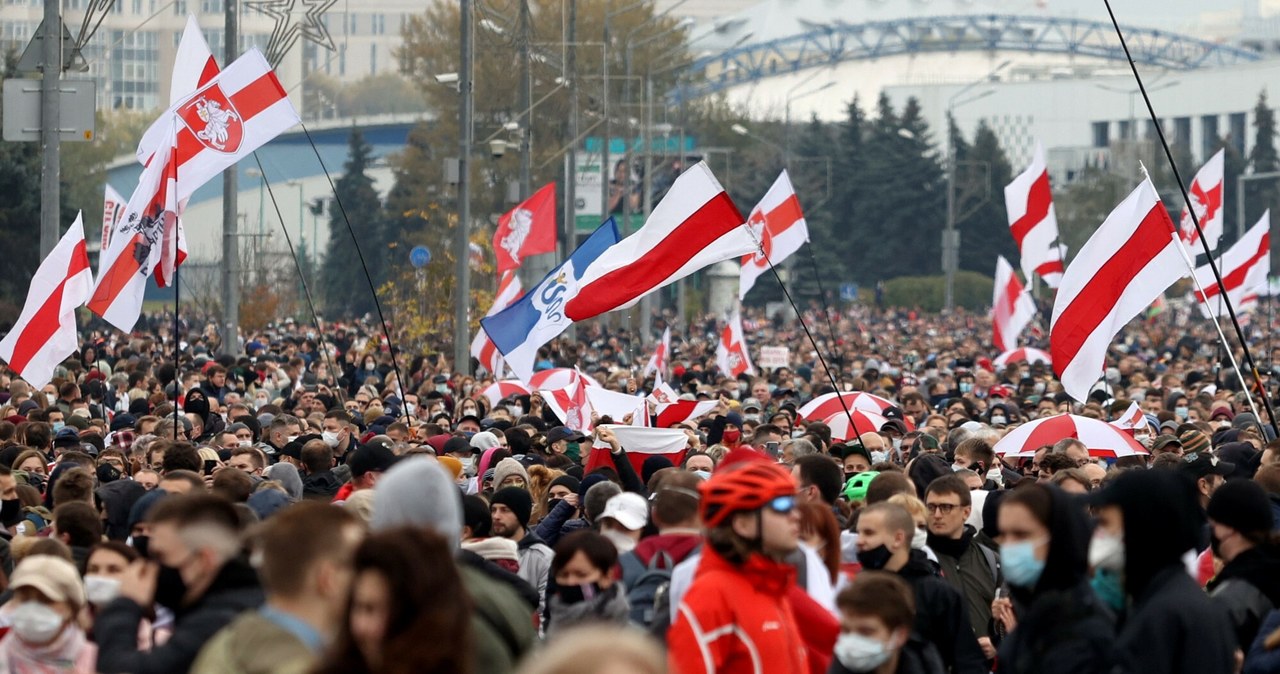 Łukaszenka ułaskawił 30 osób skazanych za udział w protestach