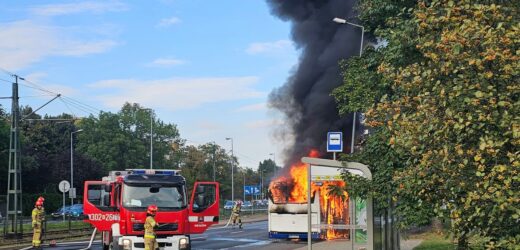Kraków: Zapalił się autobus komunikacji miejskiej