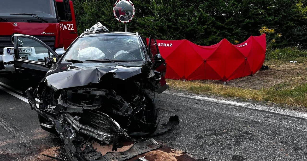 Tragedia na DK 25. Jedna osoba nie żyje, kilkoro rannych, w tym dziecko