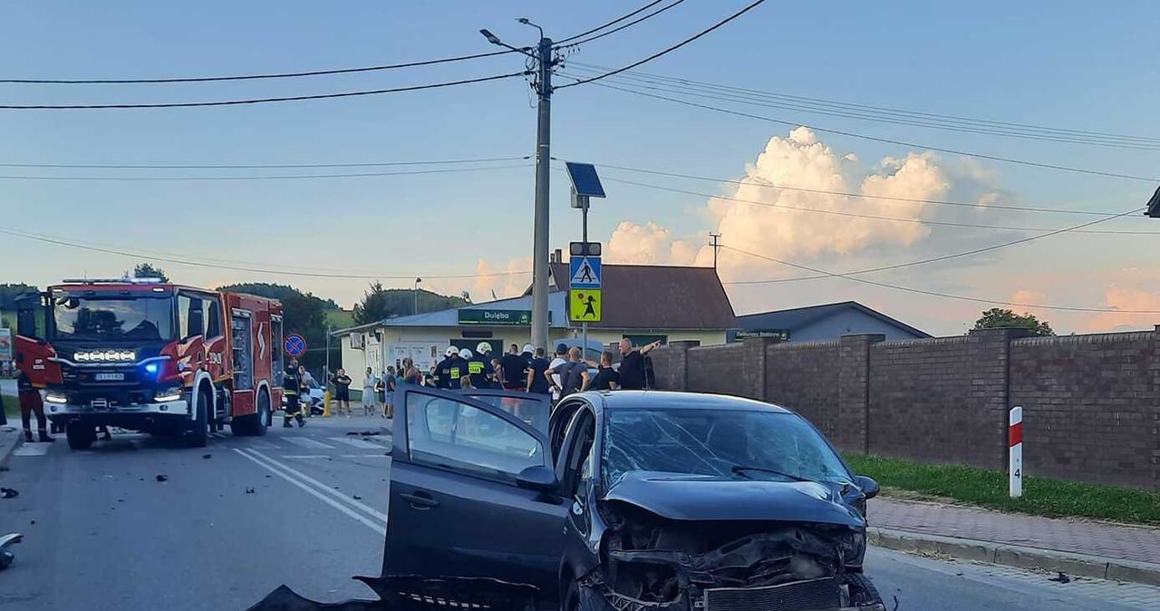 Sześć osób rannych po wypadku. Wśród nich troje dzieci