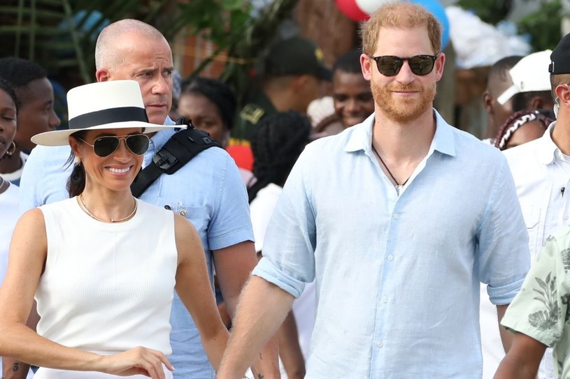 Meghan Markle zachwyca podczas oficjalnej podróży. Pragnie być jak księżna Kate?