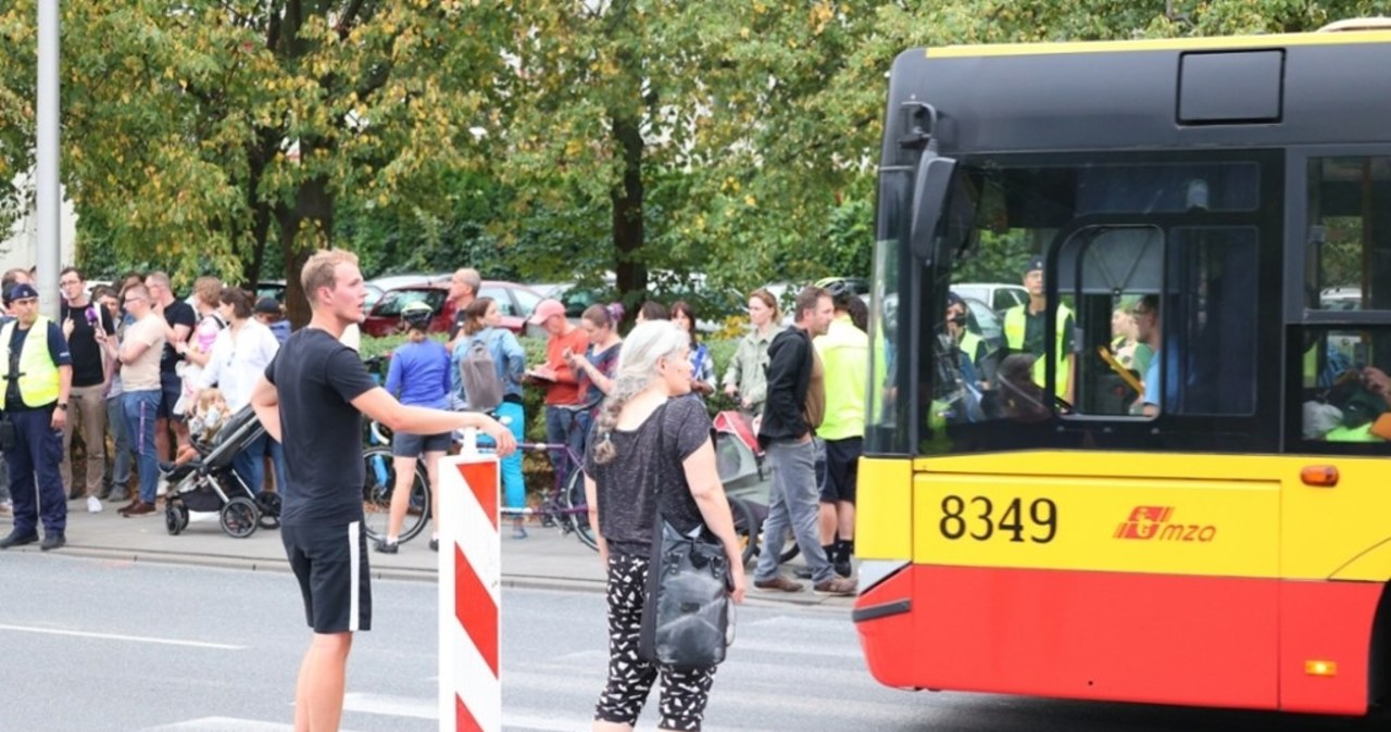 Za dwa tygodnie rozwiązanie tymczasowe na niebezpiecznym przejściu na Woronicza