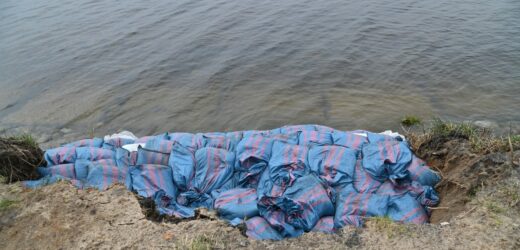 Worki z piaskiem dla mieszkańców Kalisza. Mają chronić przed powodzią