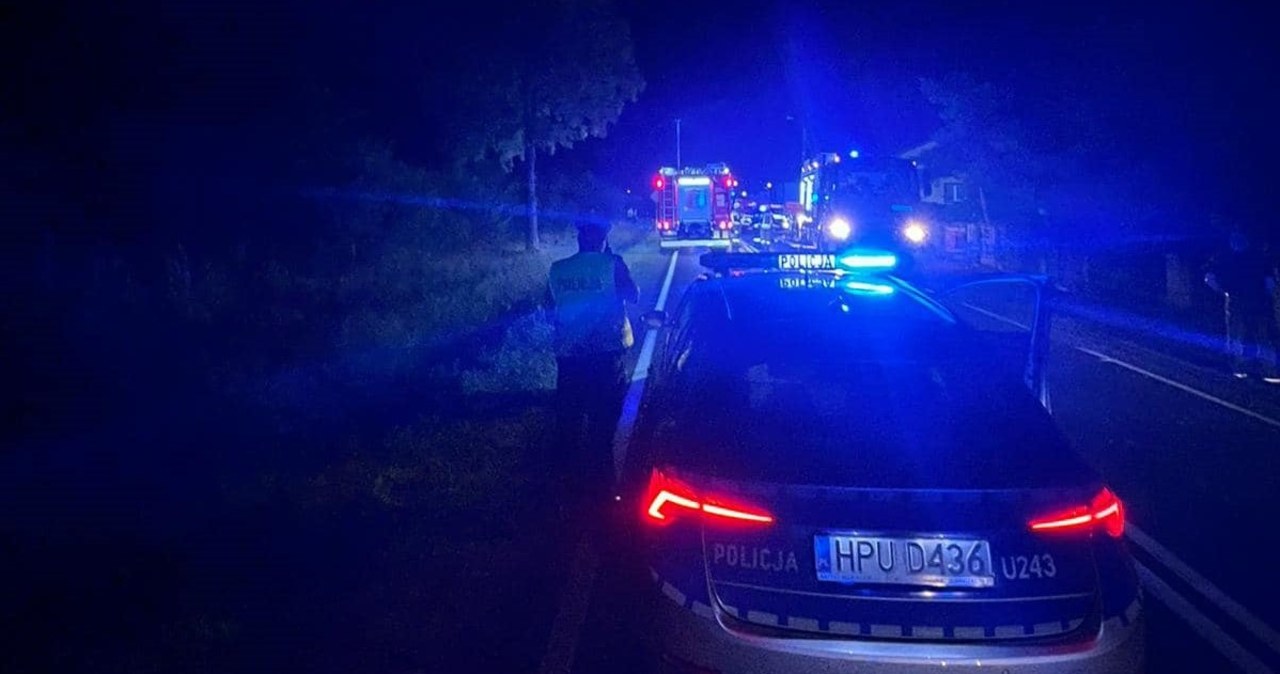 Śmiertelny wypadek koło Sompolna. Samochód wjechał w dom