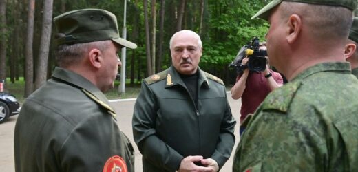 Białoruś koncentruje znaczące siły przy granicy z Ukrainą