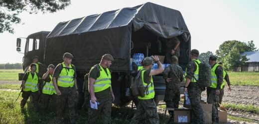 Drugi dzień poszukiwań rosyjskiego obiektu powietrznego. W akcji ponad stu żołnierzy
