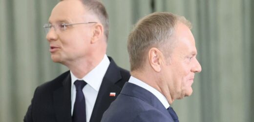 Podpis Tuska pod prezydencką nominacją dla neosędziego. Premier wyjaśnia