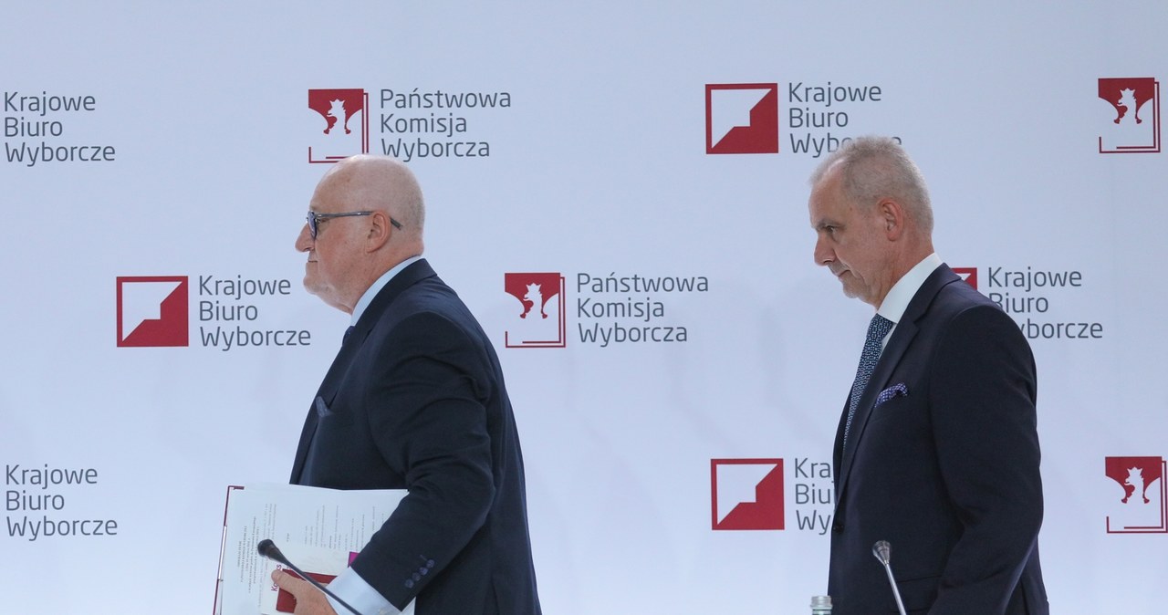 PKW wraca do sprawy finansów PiS. Decyzja ws. subwencji ma zapaść dzisiaj