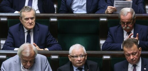 PKW odrzuciła sprawozdanie finansowe PiS. Lawina komentarzy