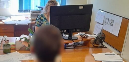 Zabrał rodzicom auto i ruszył nad morze. „Tankował nie płacąc, prowadził mimo sądowego zakazu”