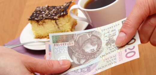 Nigdy nie rób tego w restauracji. Jedną rzeczą urazisz kelnera