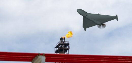 Masowy atak dronów. Ukraińcy ostrzelali rosyjskie elektrownie i rafinerię