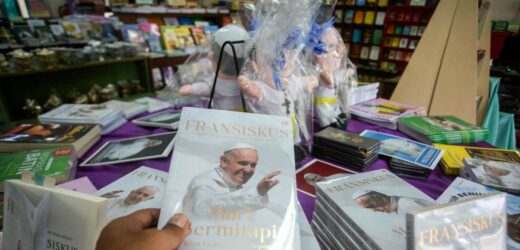 Msza na stadionie i międzyreligijny dialog. Franciszek wyruszył w swoją najdłuższą podróż